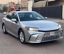 تۆیۆتا کامری